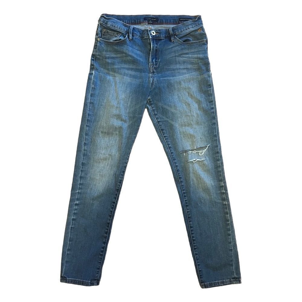 Tommy Hilfiger Greenwich Skinny Jeans. Authentically Distressed!  Size 8.
